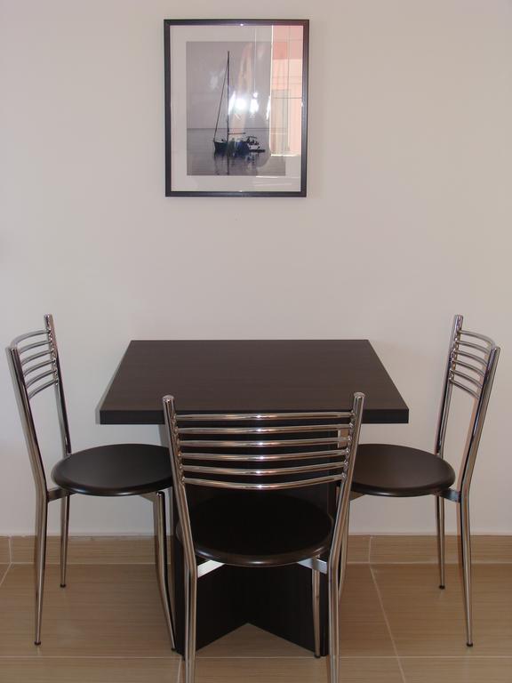 Alessandra Apartments Sveti Stefan Pokoj fotografie